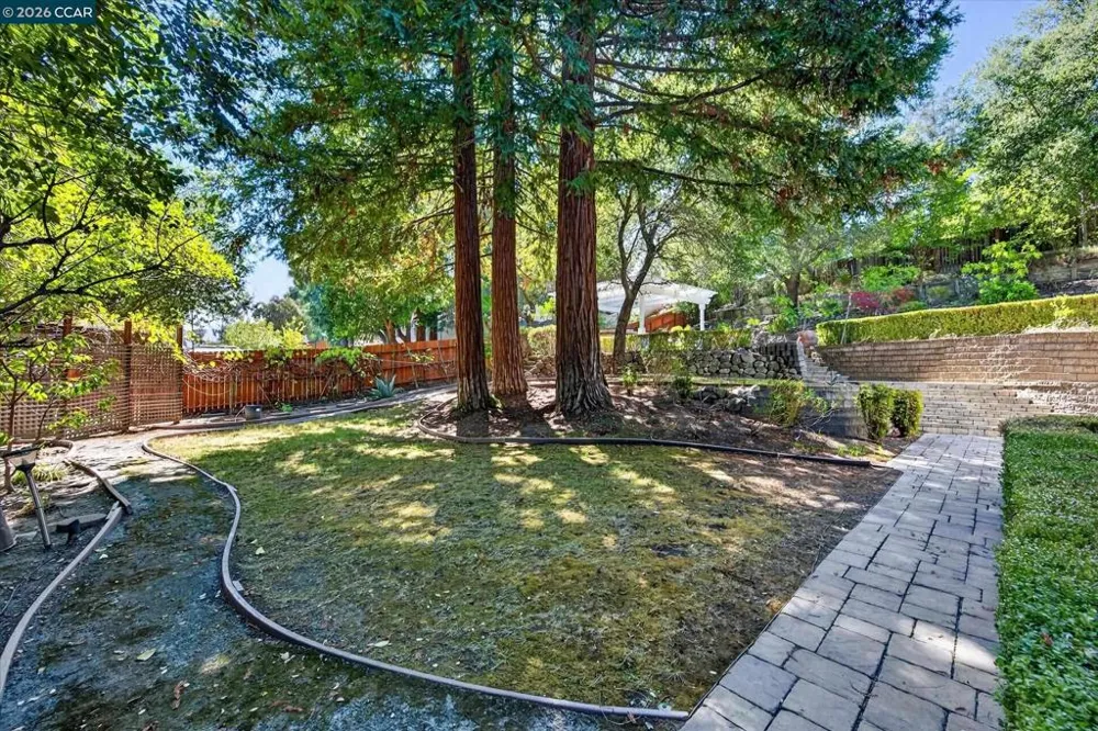891 Livorna Rd Alamo, CA 94507
