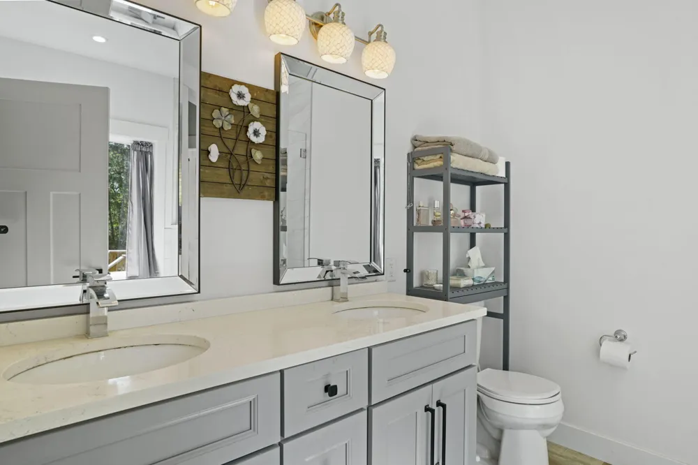 1305 Roosevelt Road Valparaiso, IN 46383