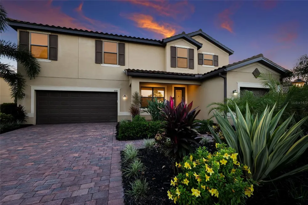 3618 SCRUB CREEK RUN Lakewood Ranch, FL 34211