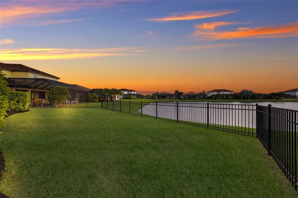 3618 SCRUB CREEK RUN Lakewood Ranch, FL 34211