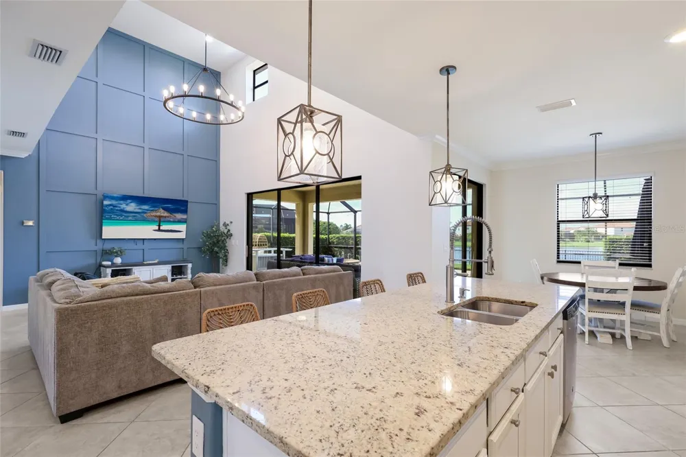 3618 SCRUB CREEK RUN Lakewood Ranch, FL 34211