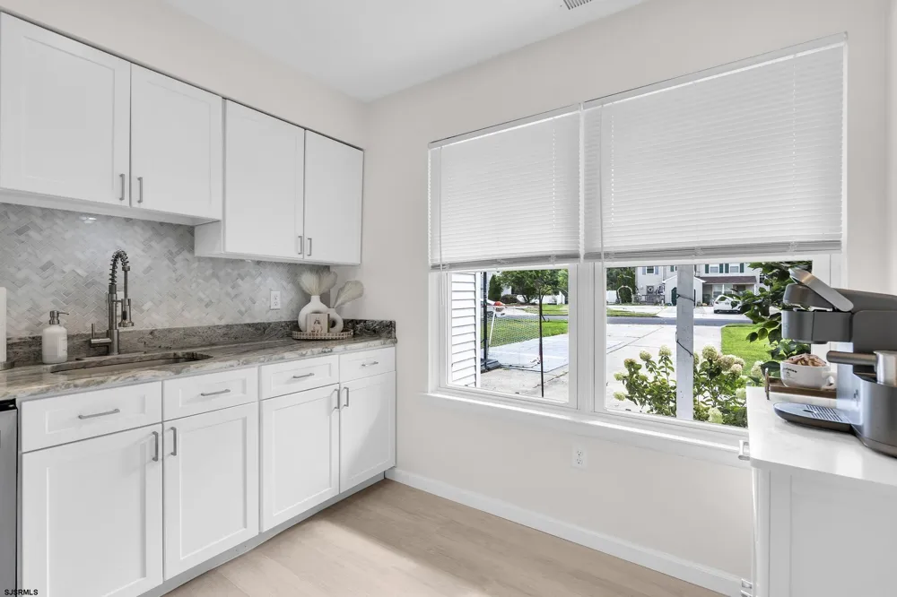 16 Allison Pl Egg Harbor Township, NJ 08234