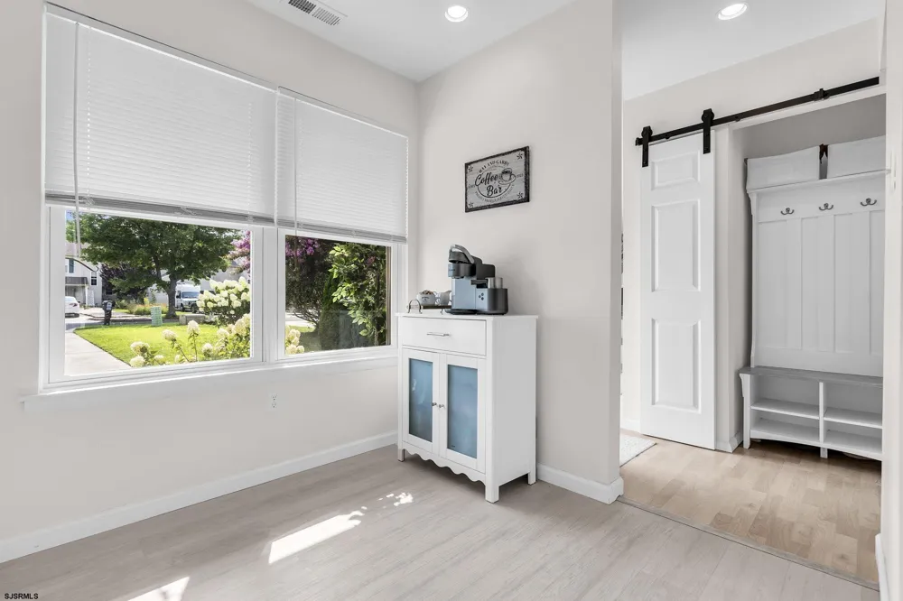 16 Allison Pl Egg Harbor Township, NJ 08234