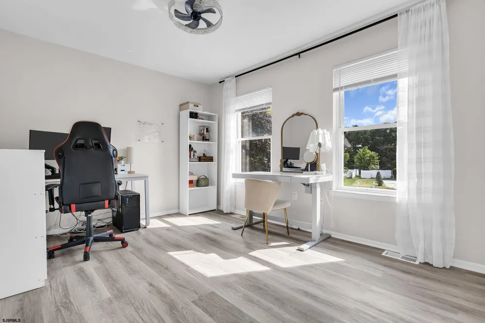 16 Allison Pl Egg Harbor Township, NJ 08234