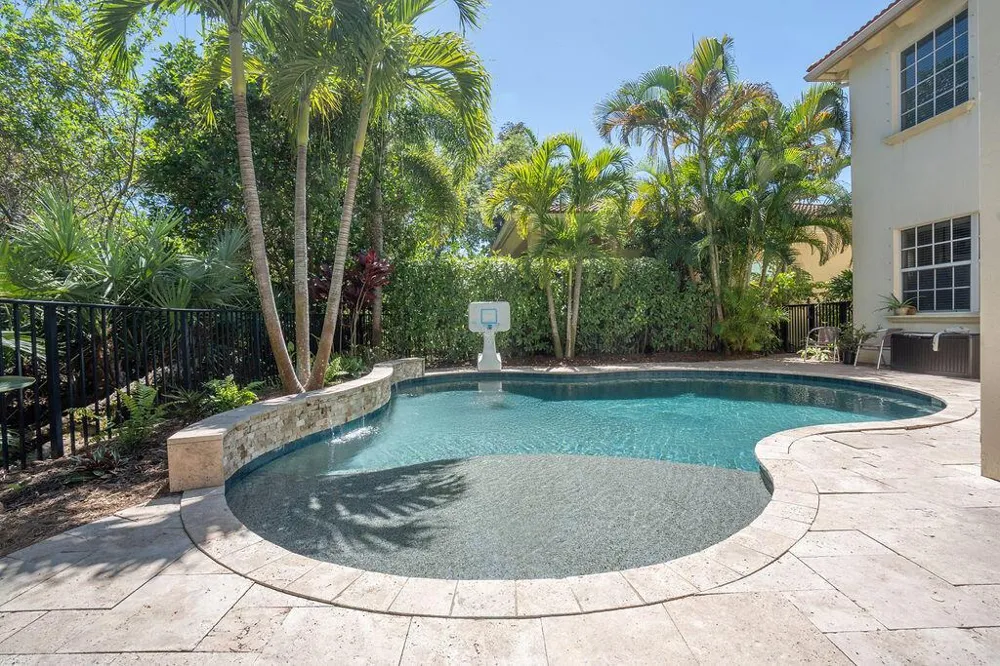 1044 Vintner Boulevard Palm Beach Gardens, FL 33410
