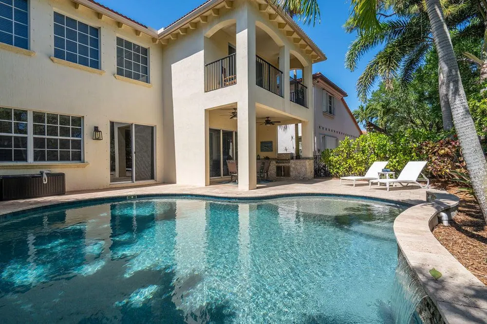 1044 Vintner Boulevard Palm Beach Gardens, FL 33410