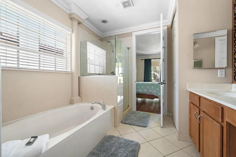 1044 Vintner Boulevard Palm Beach Gardens, FL 33410