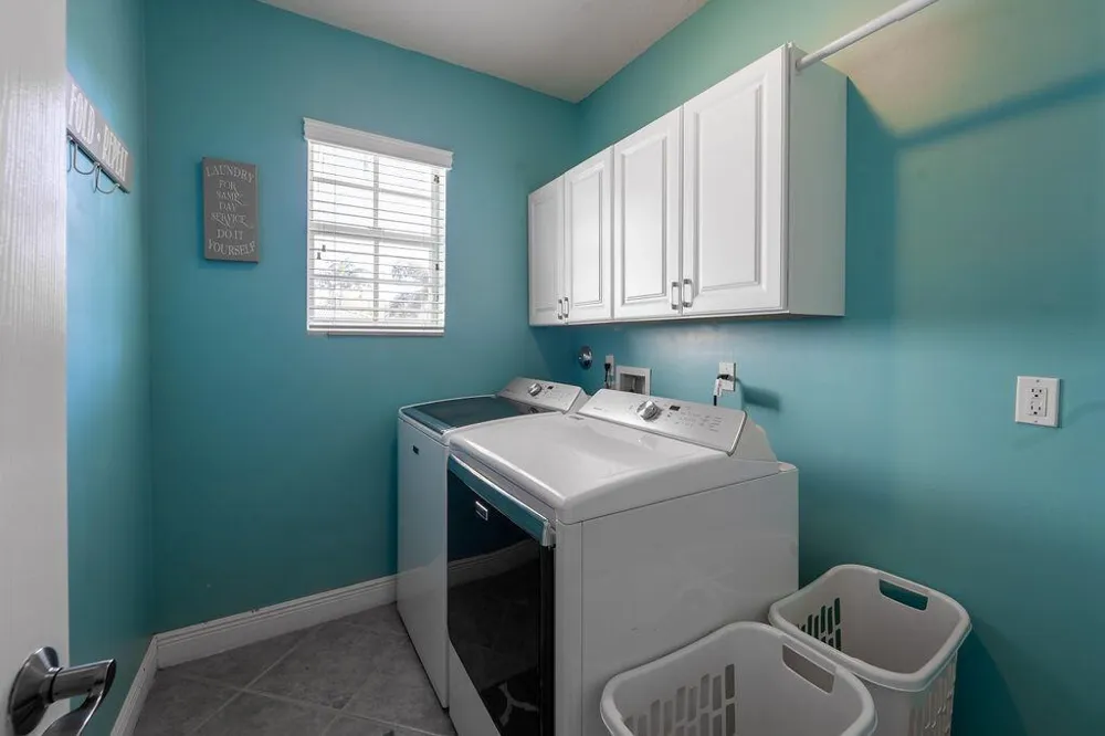 1044 Vintner Boulevard Palm Beach Gardens, FL 33410