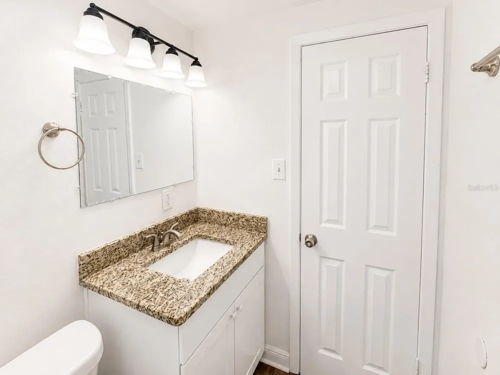 2318 E 111TH AVE Tampa, FL 33612