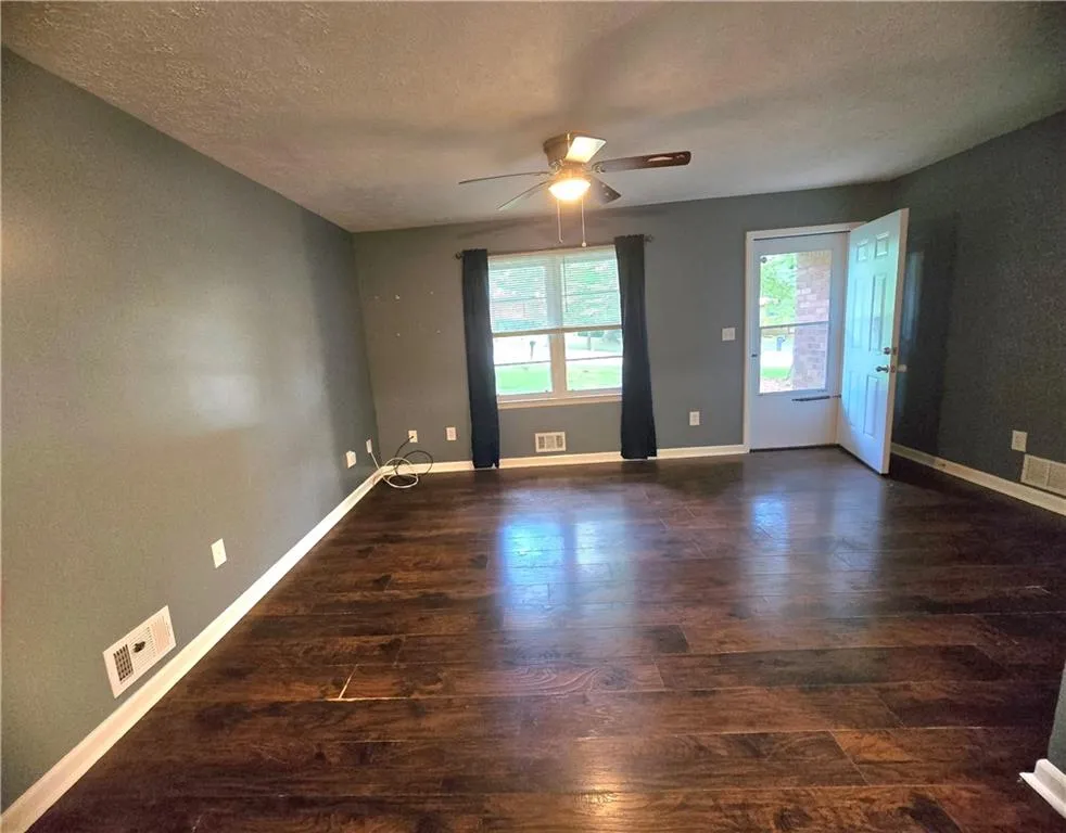 3350 Scott Drive Austell, GA 30106