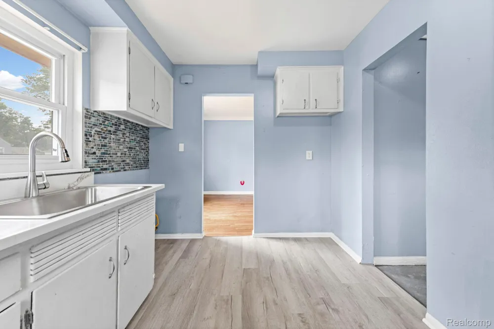 14466 Irene Street Southgate City, MI 48195