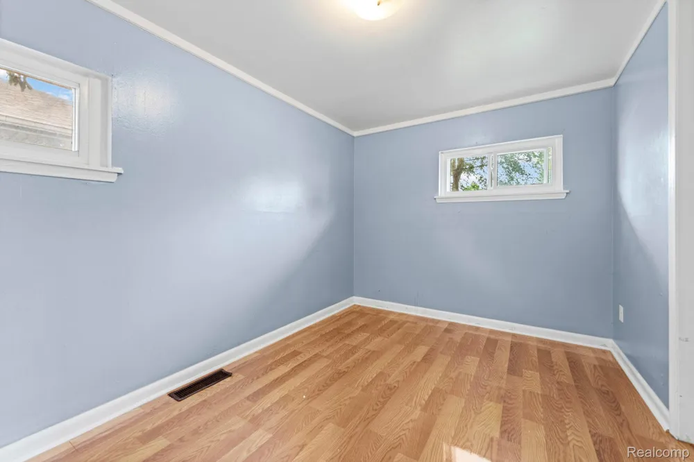 14466 Irene Street Southgate City, MI 48195