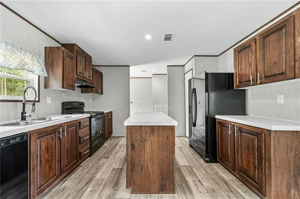 1617 Sweet City Road Elberton, GA 30635