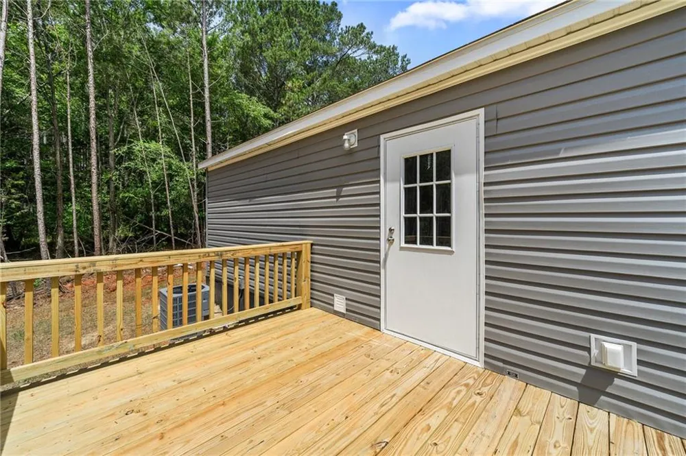 1617 Sweet City Road Elberton, GA 30635