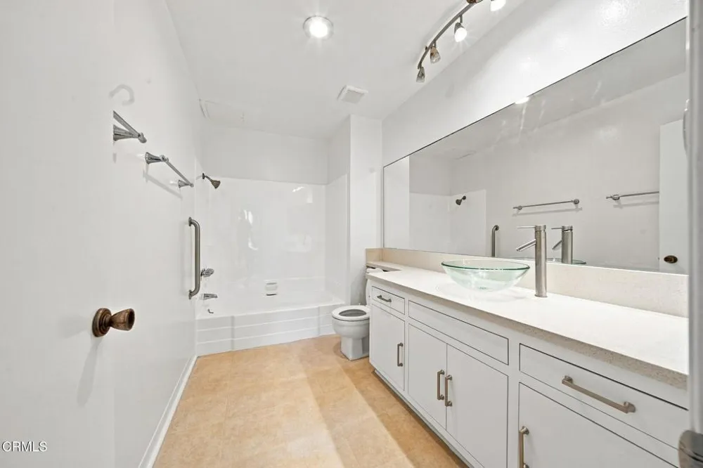 420 S Madison Avenue #204 Pasadena, CA 91101