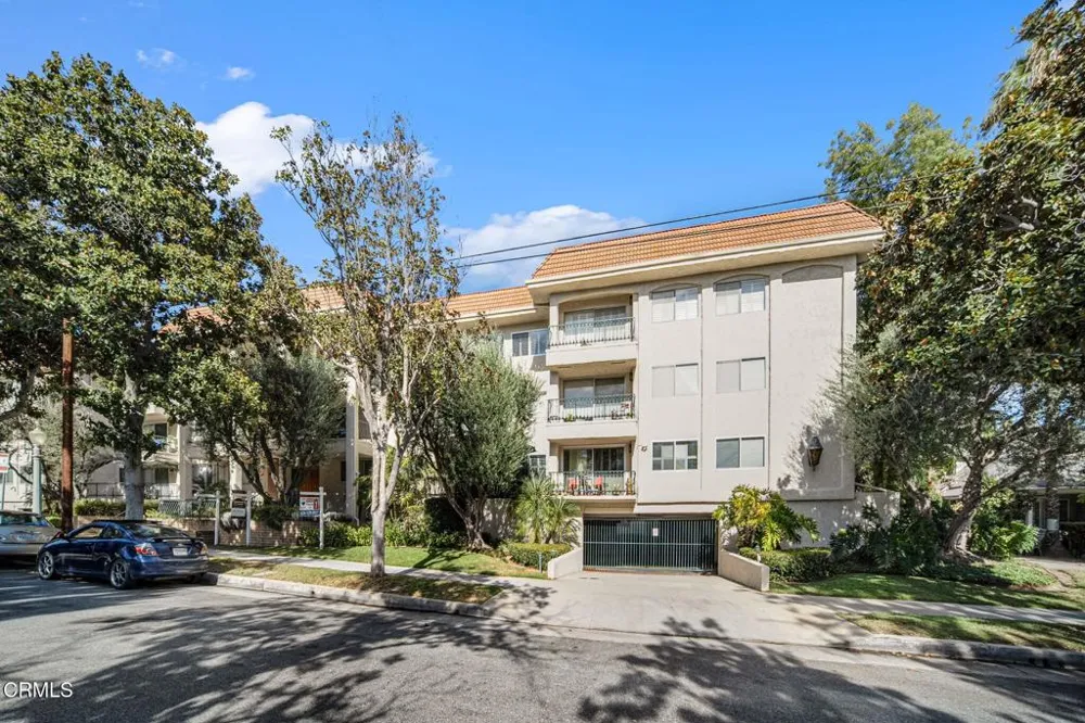 420 S Madison Avenue #204 Pasadena, CA 91101