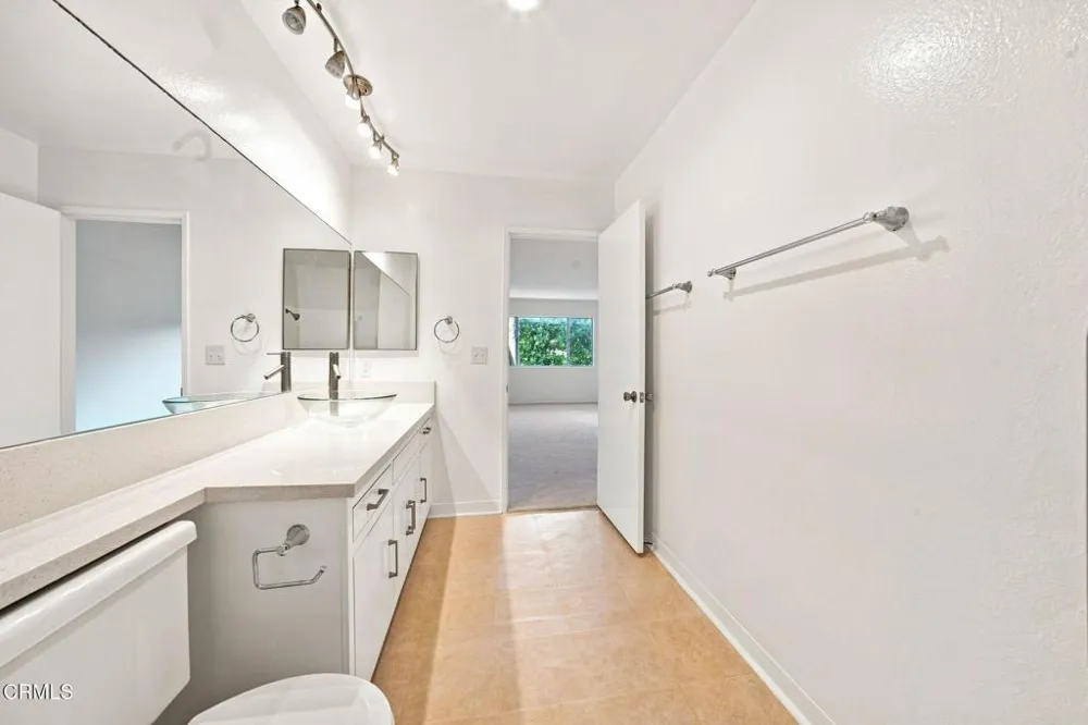 420 S Madison Avenue #204 Pasadena, CA 91101