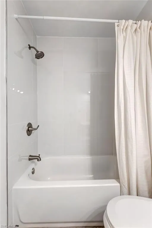 3140 Seasons Way #507 Estero, FL 33928