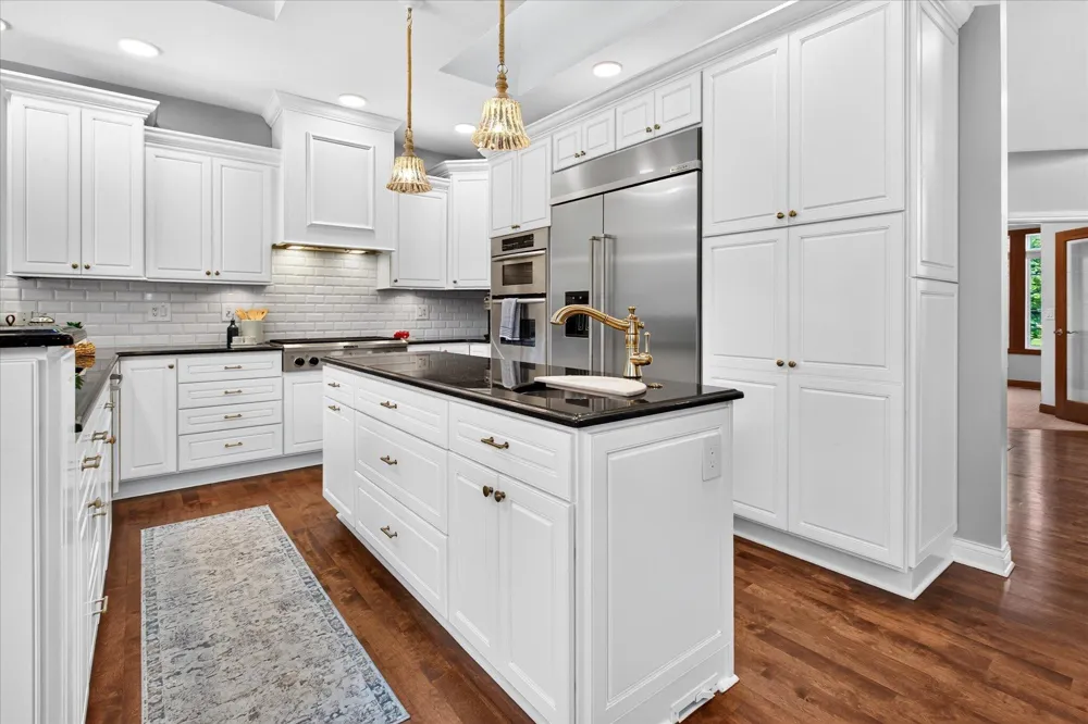 1362 Stonecreek Court St. Joseph, MI 49085