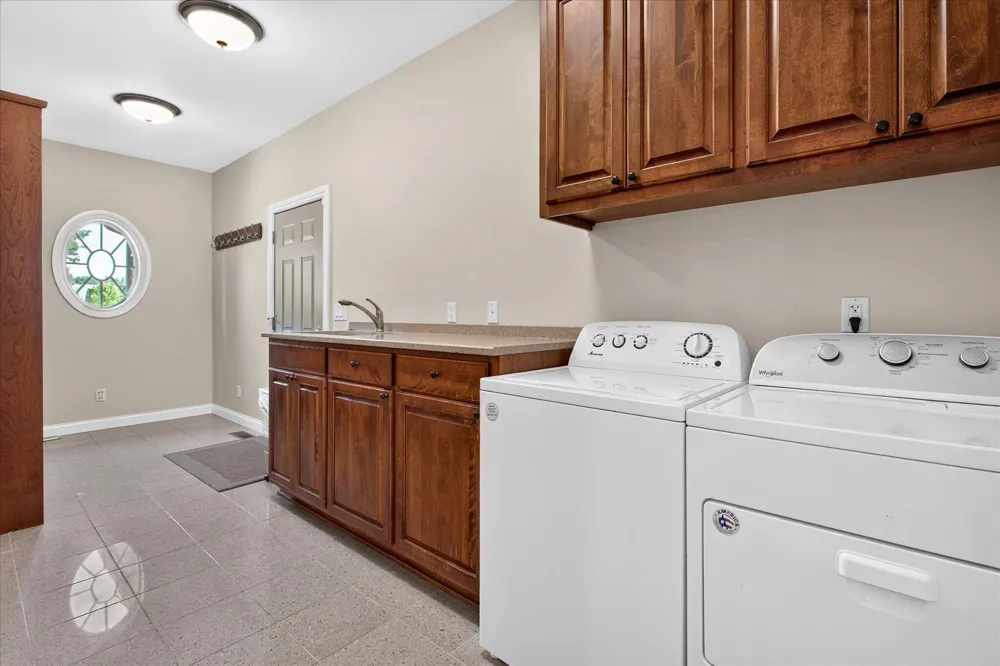 1362 Stonecreek Court St. Joseph, MI 49085