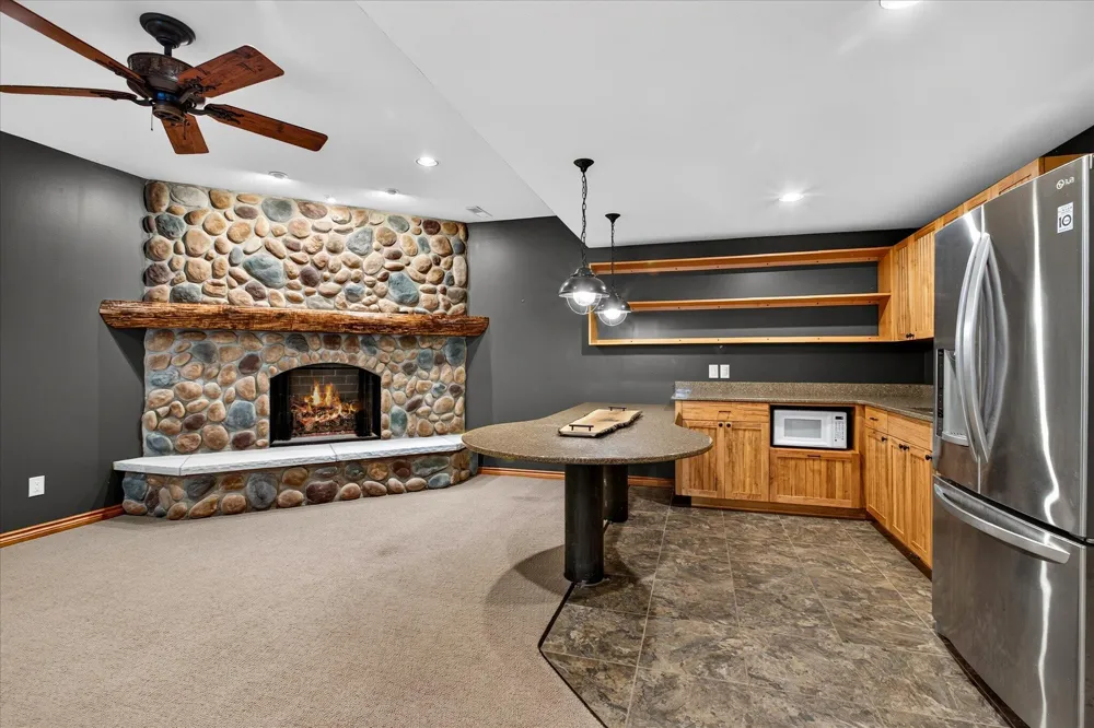 1362 Stonecreek Court St. Joseph, MI 49085