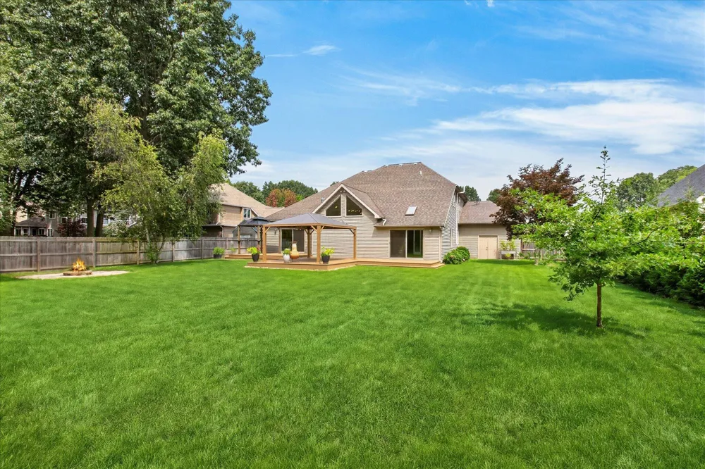 1362 Stonecreek Court St. Joseph, MI 49085