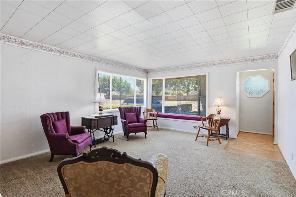942 Wanda Orange, CA 92867