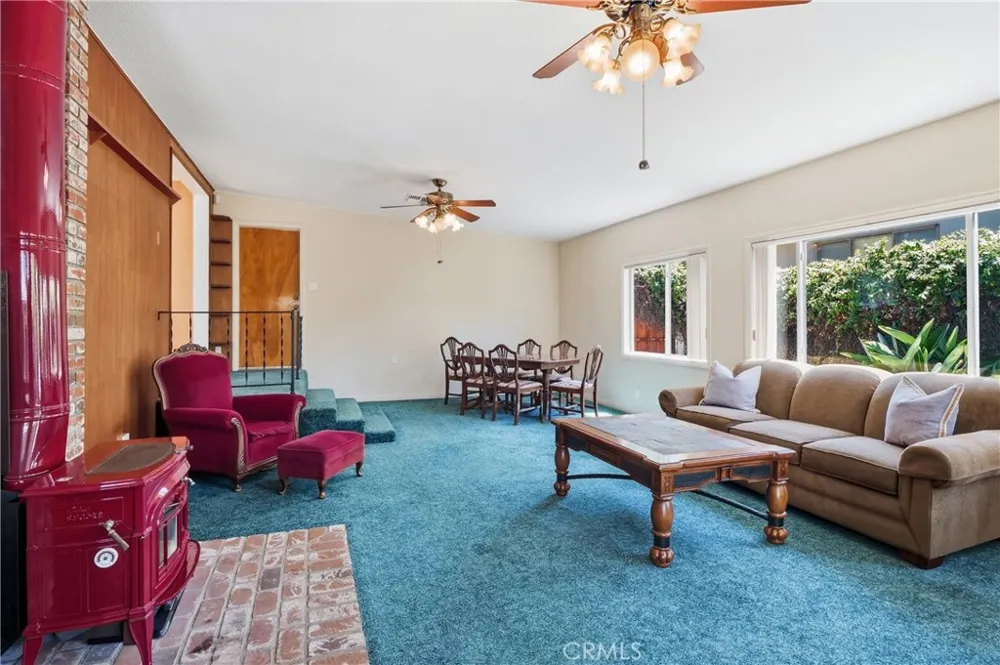 942 Wanda Orange, CA 92867