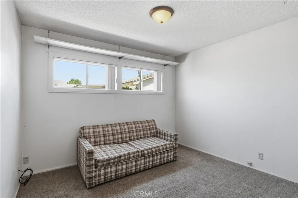 942 Wanda Orange, CA 92867