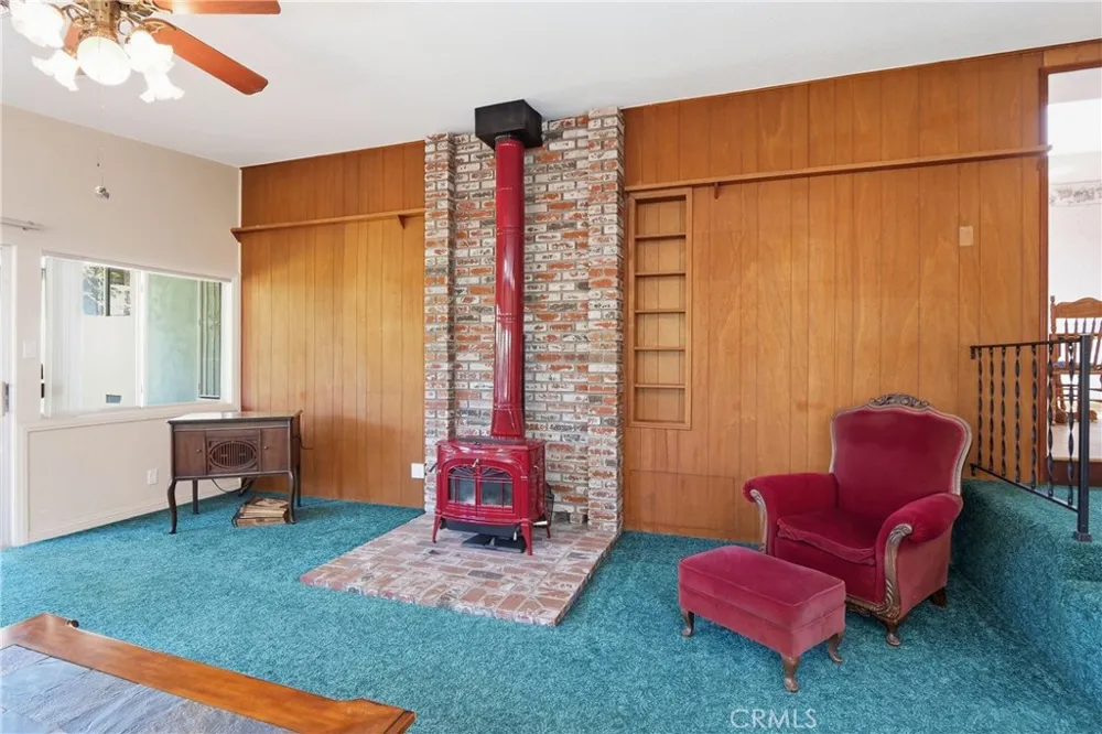 942 Wanda Orange, CA 92867
