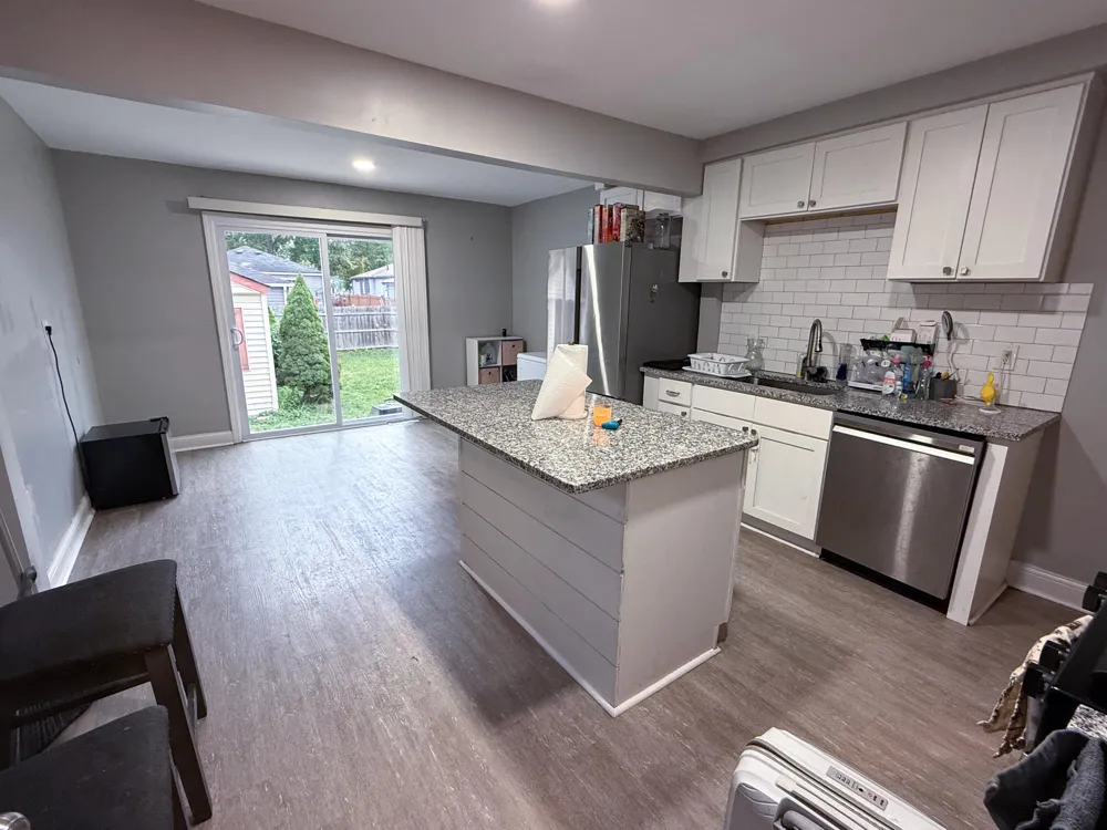 6464 Weddel Street Taylor, MI 48180