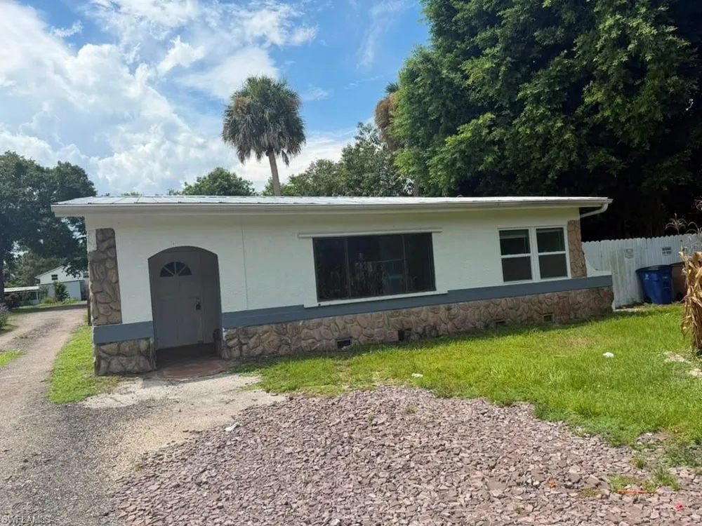 10800 Orange River Boulevard Fort Myers, FL 33905