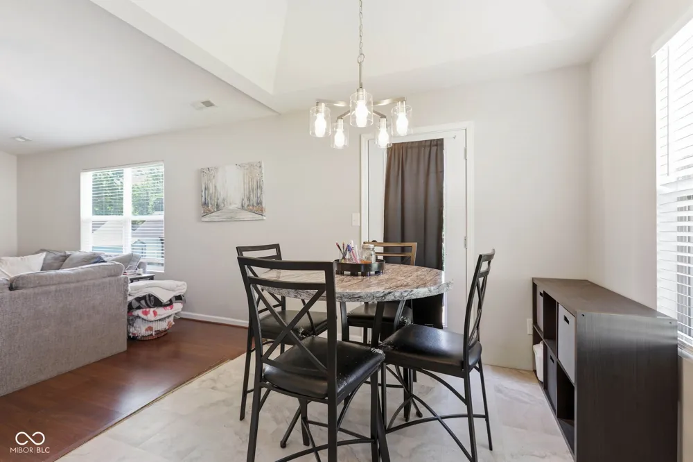 7358 S Millikan Court Nineveh, IN 46164