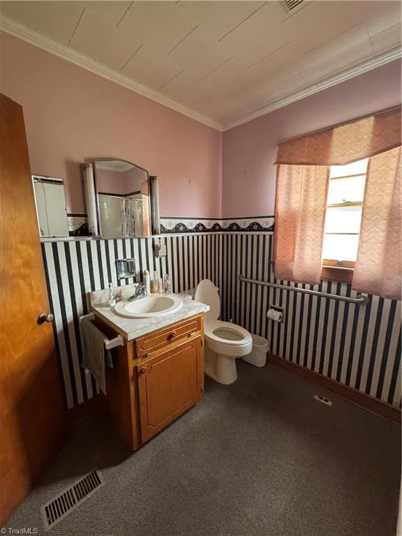 1100 Ben Smith Road Siler City, NC 27344