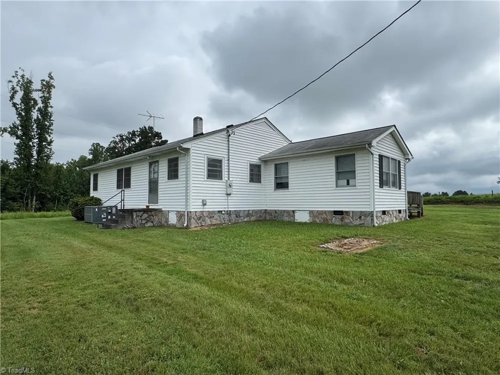 1100 Ben Smith Road Siler City, NC 27344