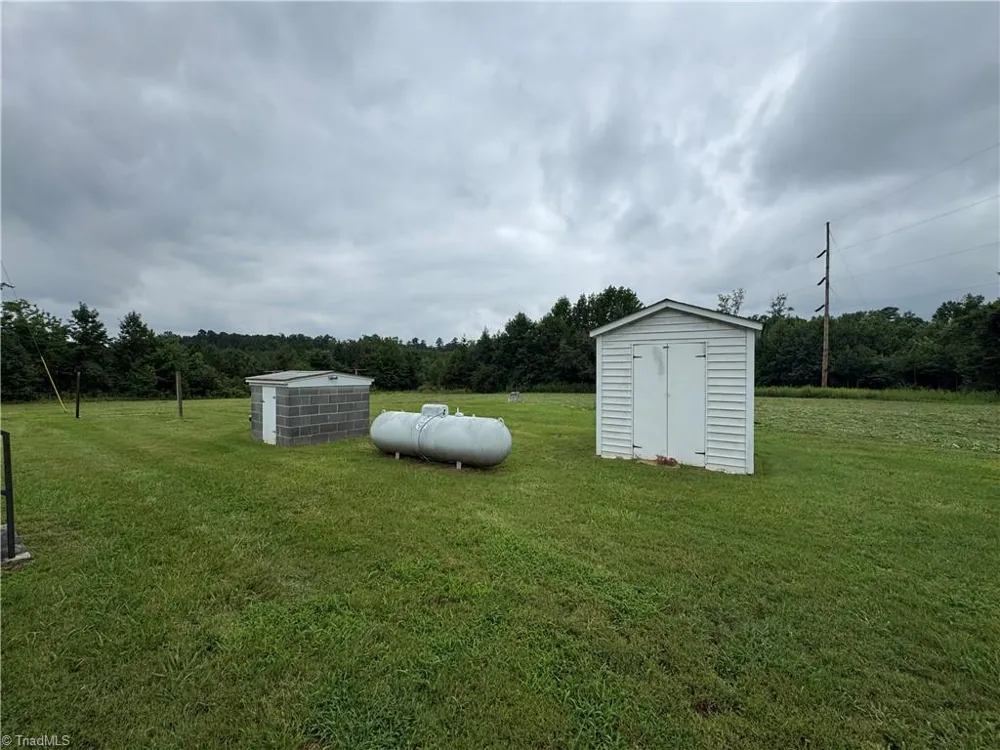 1100 Ben Smith Road Siler City, NC 27344