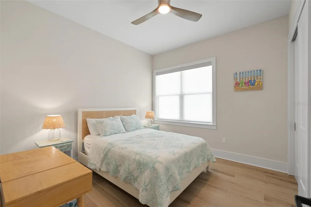187 145TH AVENUE E #3 Madeira Beach, FL 33708