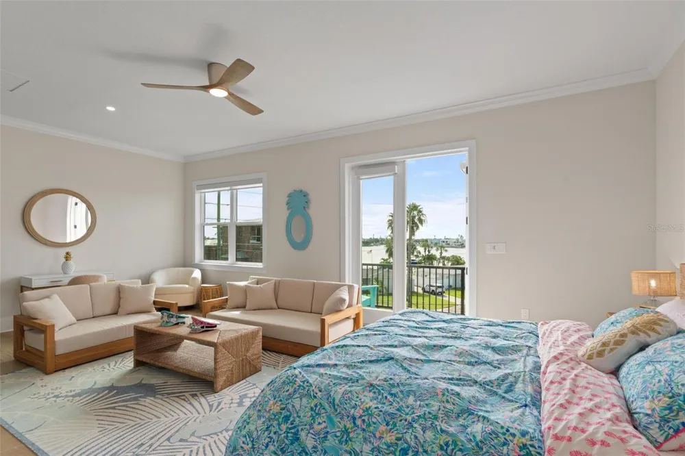 187 145TH AVENUE E #3 Madeira Beach, FL 33708