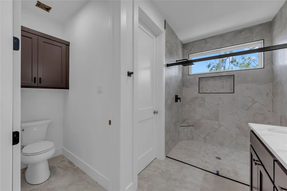 515 Sun Ray Horseshoe Bay, TX 78657