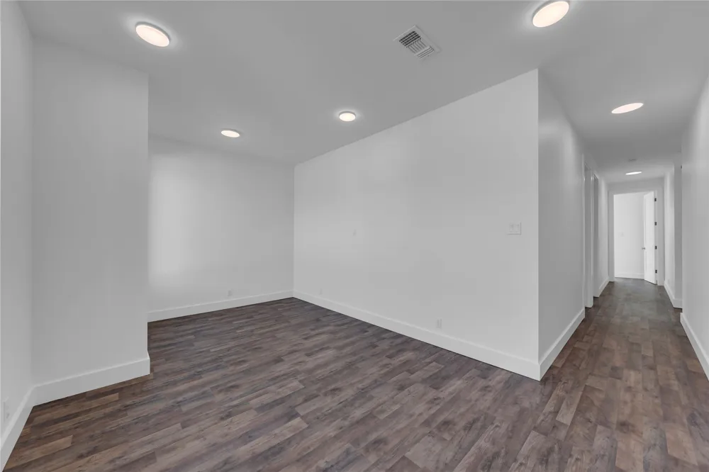 515 Sun Ray Horseshoe Bay, TX 78657