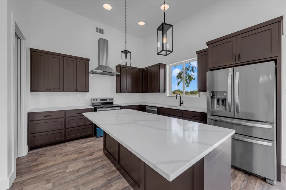 515 Sun Ray Horseshoe Bay, TX 78657