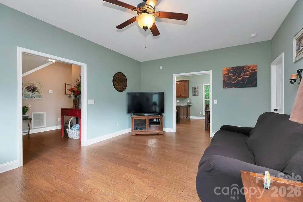 62 Pine Hill Drive Brevard, NC 28712