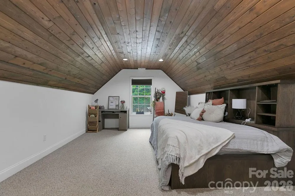 62 Pine Hill Drive Brevard, NC 28712