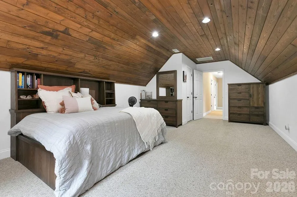 62 Pine Hill Drive Brevard, NC 28712