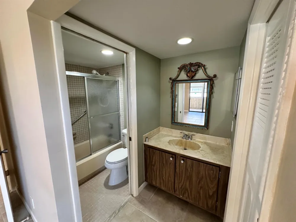 123 Capri C Delray Beach, FL 33484