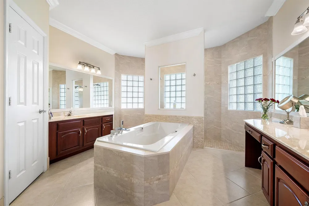 198 Cypress Trace Royal Palm Beach, FL 33411