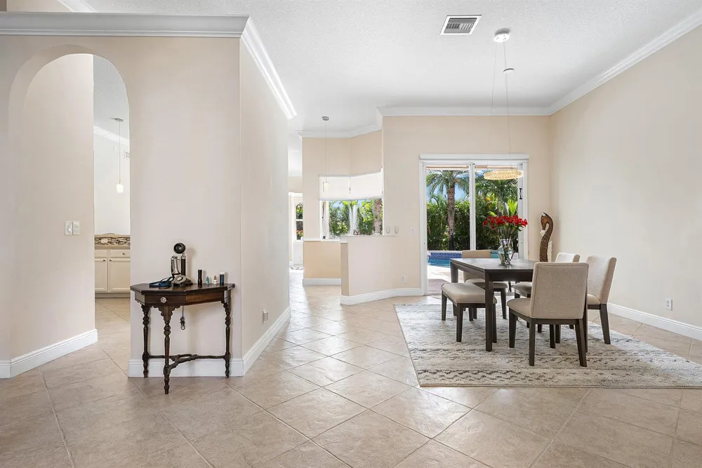 198 Cypress Trace Royal Palm Beach, FL 33411