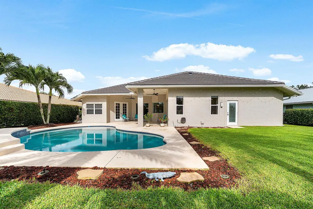 198 Cypress Trace Royal Palm Beach, FL 33411