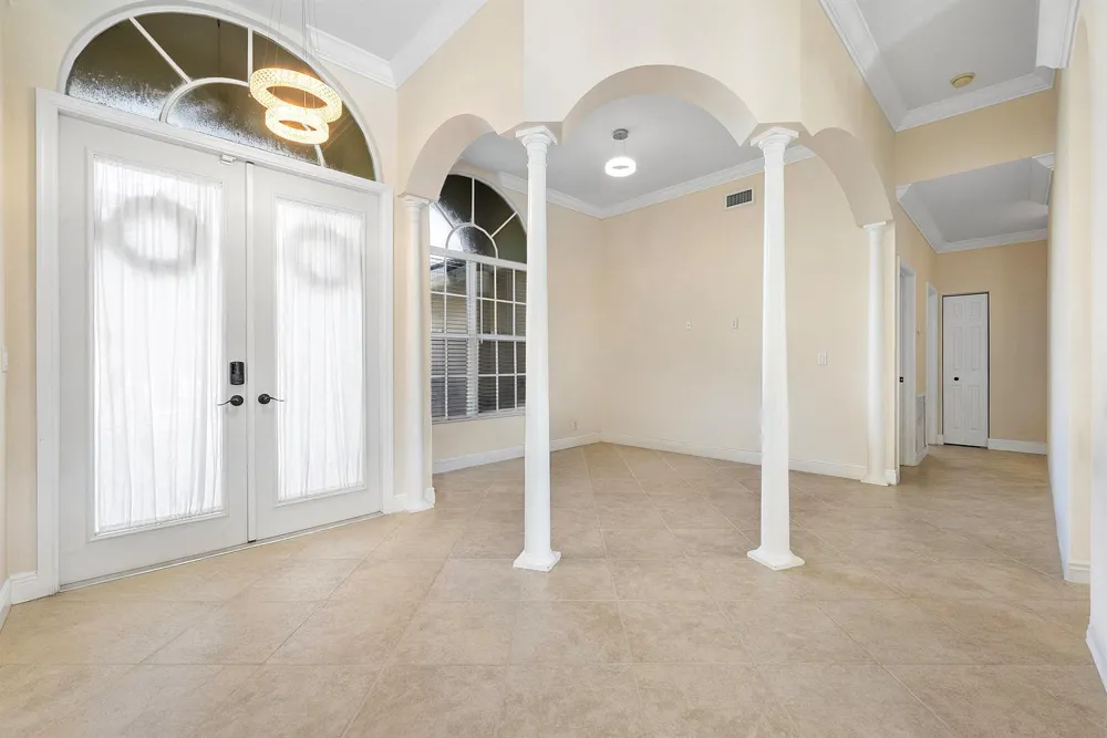 198 Cypress Trace Royal Palm Beach, FL 33411