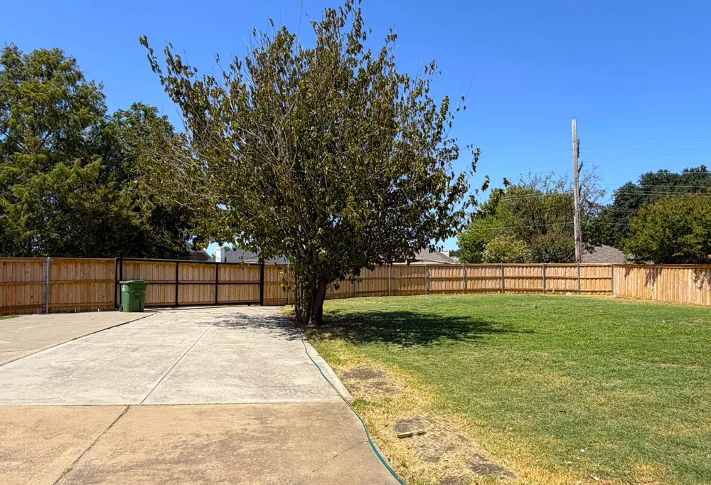 1621 Winter Park Lane Lewisville, TX 75077